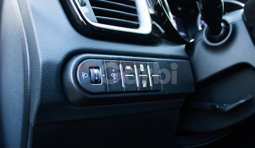 Kia Ceed SW 1.6 CRDi 136k Gold A/T