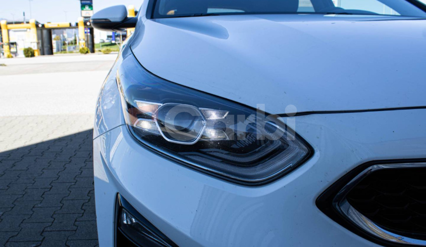 Kia Ceed SW 1.6 CRDi 136k Gold A/T