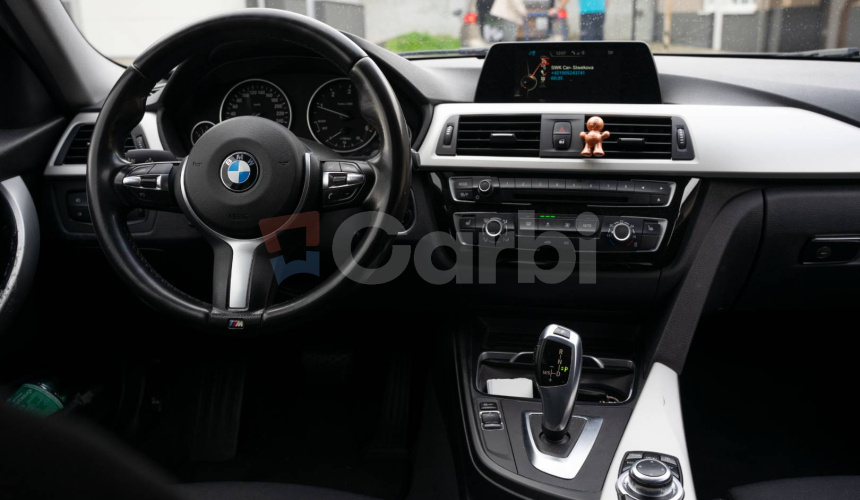 BMW Rad 3 Touring 320d xDrive Advantage A/T