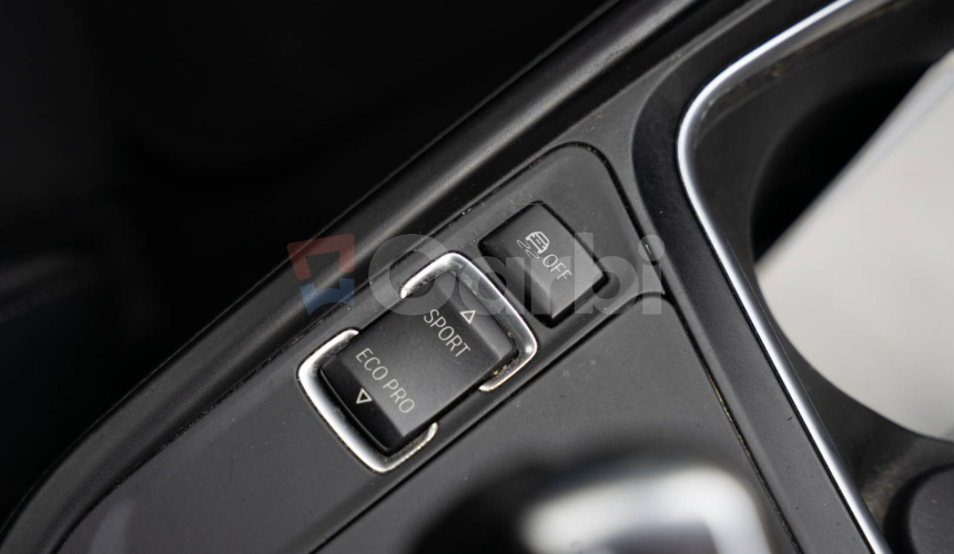 BMW Rad 3 Touring 320d xDrive Advantage A/T