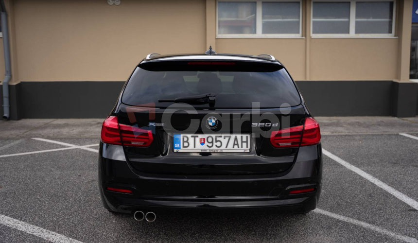 BMW Rad 3 Touring 320d xDrive Advantage A/T