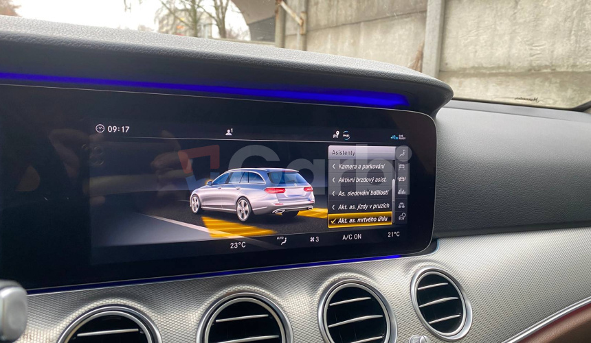 Mercedes-Benz E trieda Kombi E220d AMG Packet A/T 143kW A9