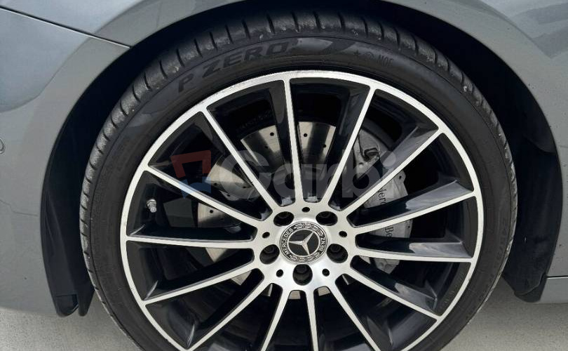 Mercedes-Benz E trieda Kombi E220d AMG Packet A/T 143kW A9