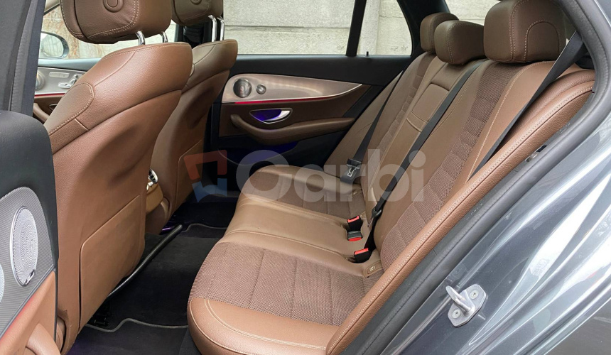 Mercedes-Benz E trieda Kombi E220d AMG Packet A/T 143kW A9