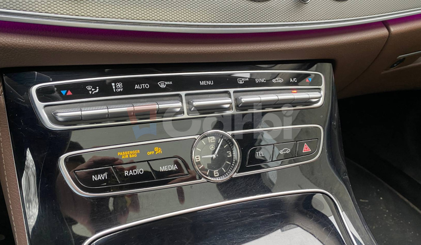 Mercedes-Benz E trieda Kombi E220d AMG Packet A/T 143kW A9