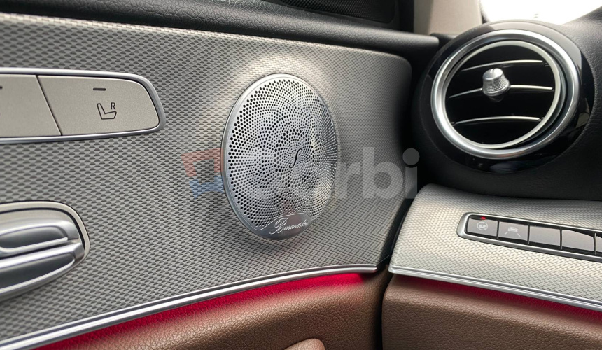 Mercedes-Benz E trieda Kombi E220d AMG Packet A/T 143kW A9