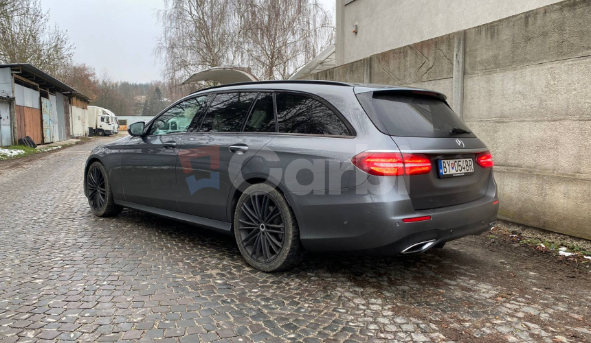 Mercedes-Benz E trieda Kombi E220d AMG Packet A/T 143kW A9