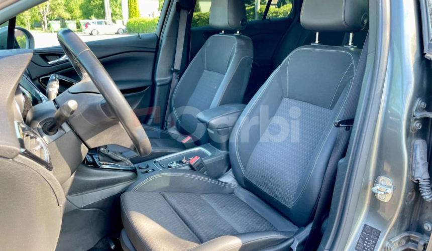 Opel Astra Sport Tourer ST 1.6 Turbo 200k S&S Innovation AT6