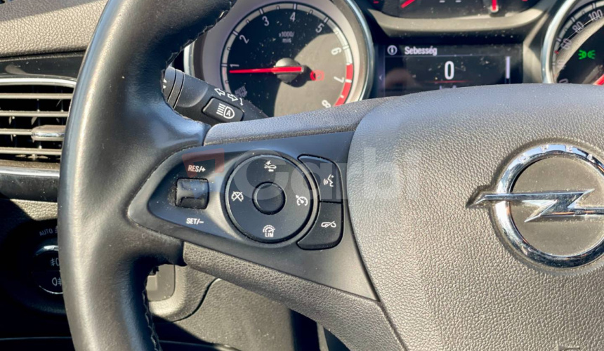 Opel Astra Sport Tourer ST 1.6 Turbo 200k S&S Innovation AT6