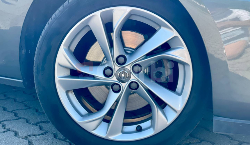 Opel Astra Sport Tourer ST 1.6 Turbo 200k S&S Innovation AT6