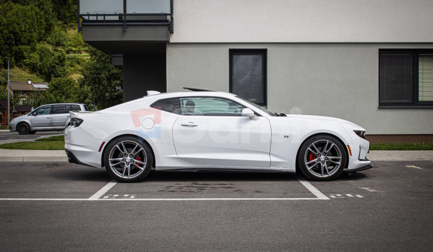 Chevrolet Camaro 2.0T 205 kW, Maxton doplnky, Strešné okno, klapky, pekný stav