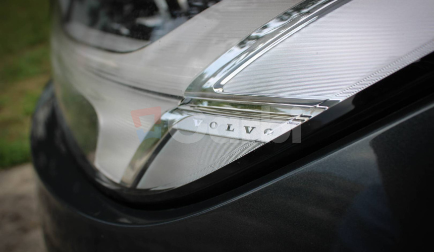 Volvo S90 D4 2.0L Drive-E Inscription A/T