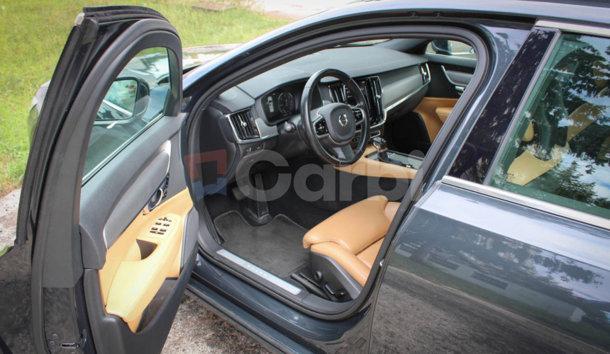Volvo S90 D4 2.0L Drive-E Inscription A/T