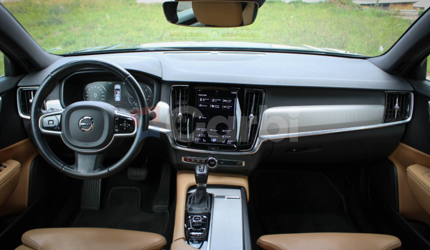 Volvo S90 D4 2.0L Drive-E Inscription A/T
