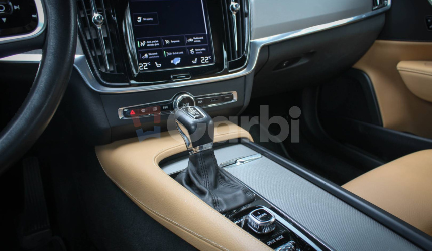 Volvo S90 D4 2.0L Drive-E Inscription A/T