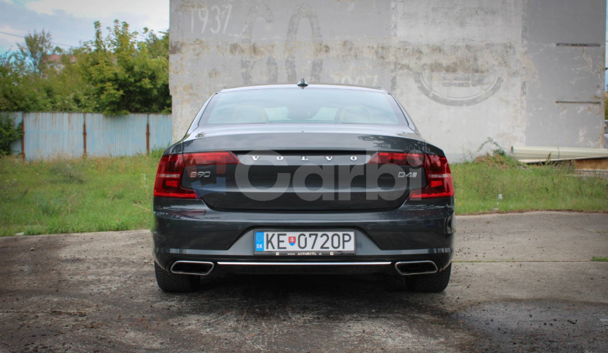 Volvo S90 D4 2.0L Drive-E Inscription A/T