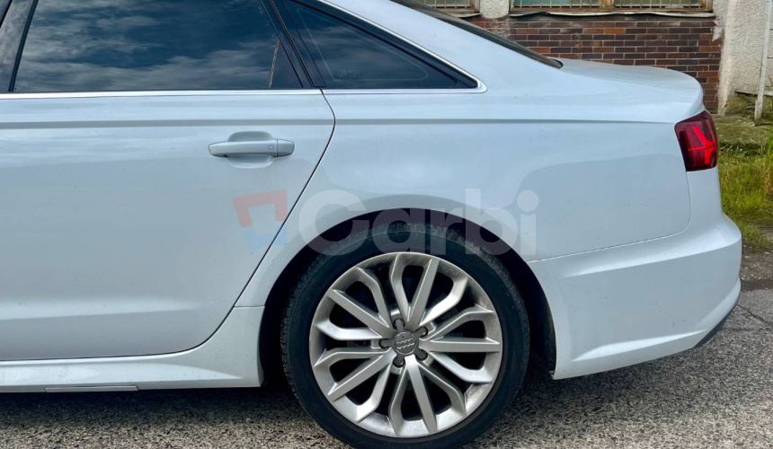Audi A6 3.0 TFSI 333k quattro S tronic