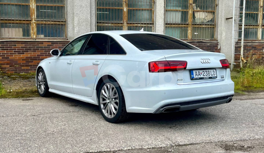 Audi A6 3.0 TFSI 333k quattro S tronic