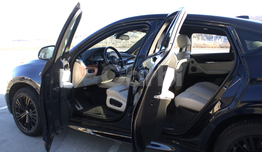 BMW X6 xDrive30d, 190kw, AT8, M-paket