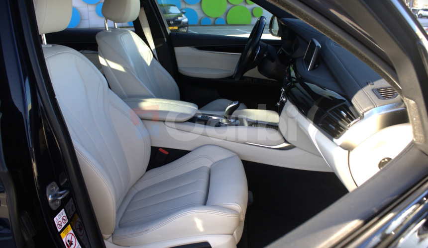 BMW X6 xDrive30d, 190kw, AT8, M-paket