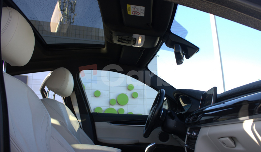 BMW X6 xDrive30d, 190kw, AT8, M-paket