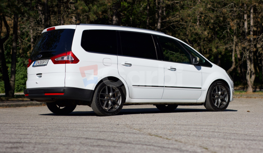 Ford Galaxy 2.0 TDCi DPF (120kW) PowerShift Ghia