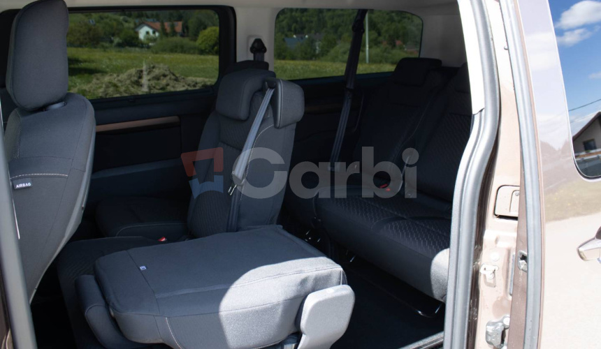 Toyota Proace Verso Family 2.0 D-4D 140 L2
