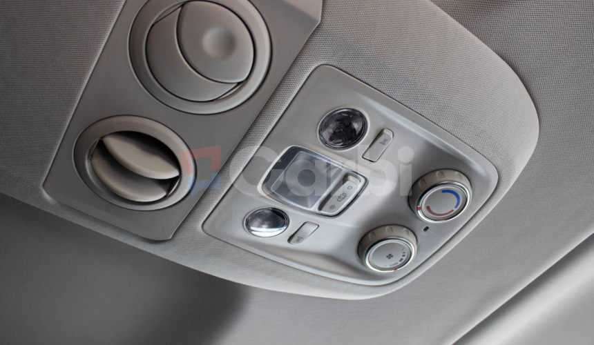 Toyota Proace Verso Family 2.0 D-4D 140 L2
