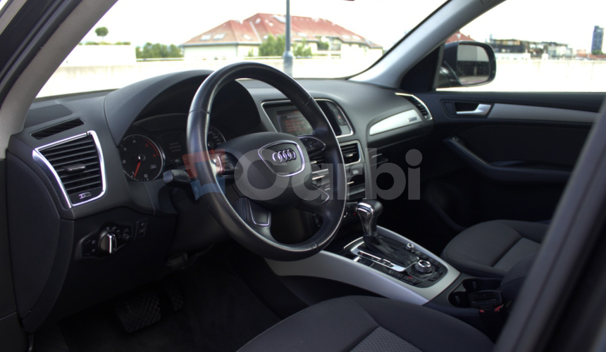 Audi Q5 2.0 TDI 177k DPF quattro S tronic