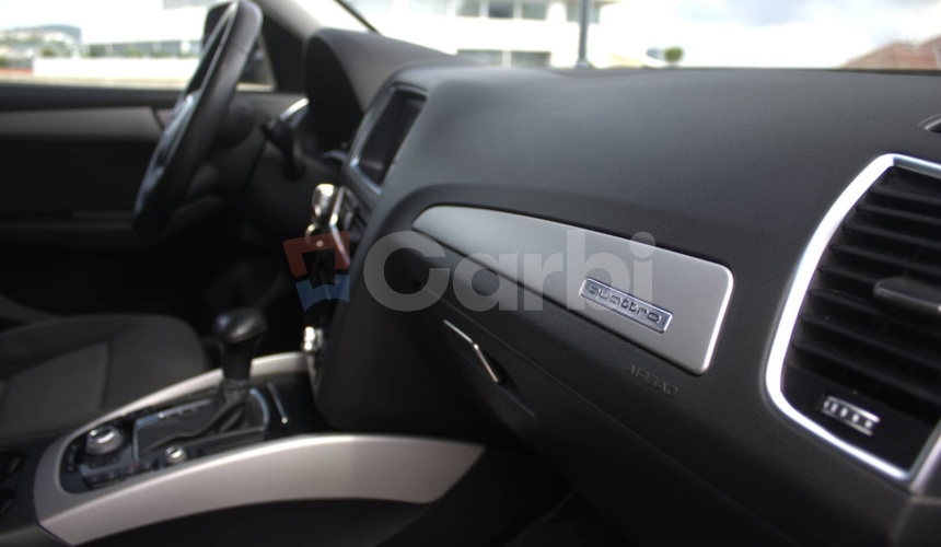 Audi Q5 2.0 TDI 177k DPF quattro S tronic