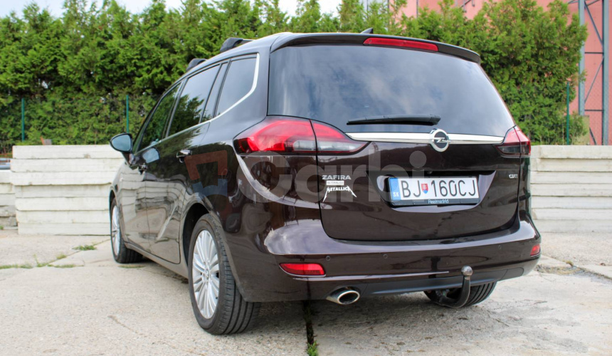 Opel Zafira Tourer