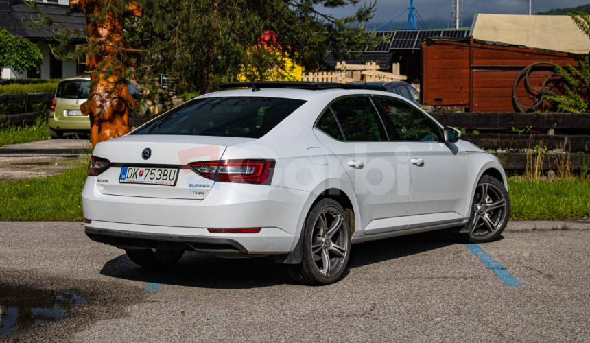 Škoda Superb 2.0 TDI 4x4 Style EU6