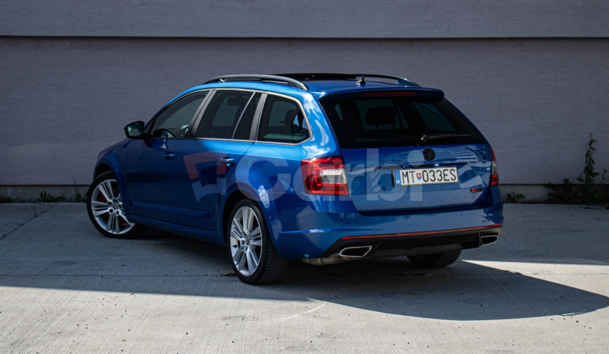 Škoda Octavia Combi RS 2.0 TDI 135kW, A/T, WEBASTO, Panorama
