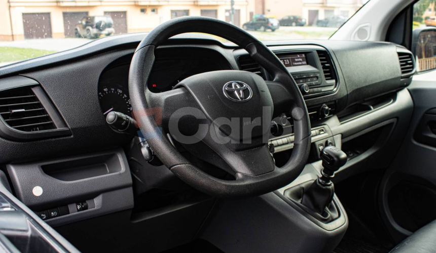 Toyota Proace 2.0 Diesel 110kW, Vyhrievané sedačky, WEBASTO