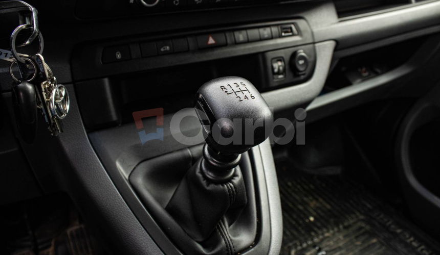 Toyota Proace 2.0 Diesel 110kW, Vyhrievané sedačky, WEBASTO
