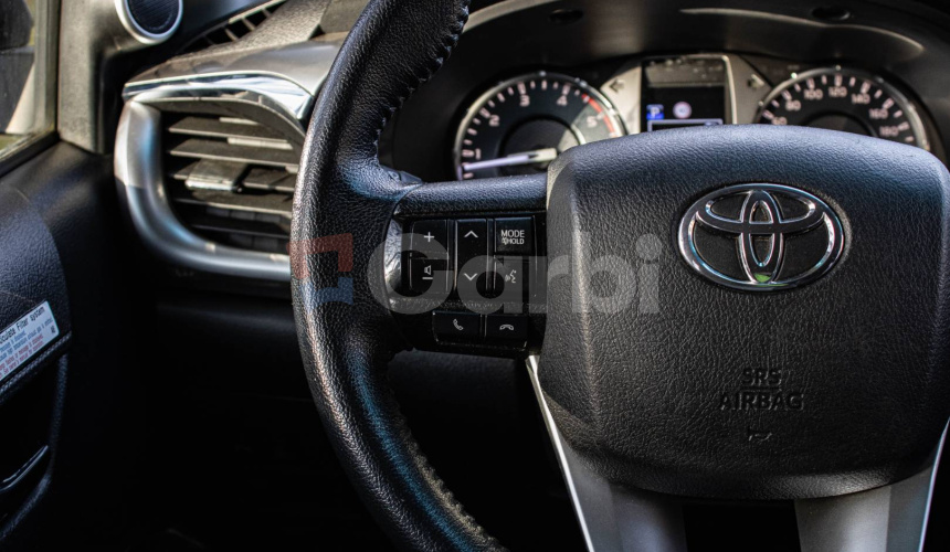 Toyota Hilux DC 2.8 I D-4D Executive 4x4 A/T