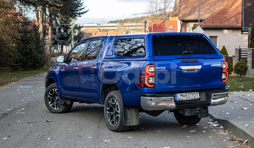 Toyota Hilux DC 2.8 I D-4D Executive 4x4 A/T