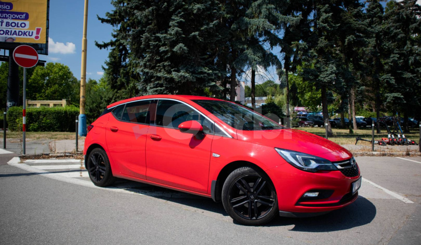 Opel Astra 1.4 Turbo Dynamic