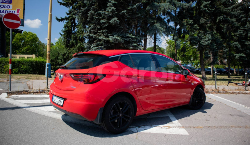 Opel Astra 1.4 Turbo Dynamic