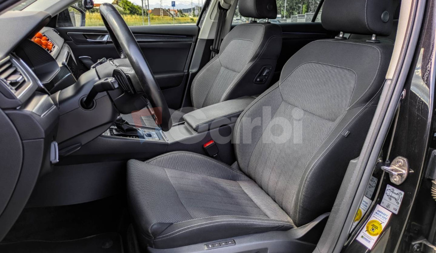 Škoda Superb Combi 2.0 TDI SCR Style DSG