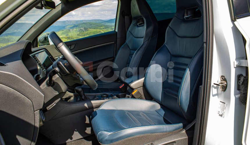 Cupra Ateca 221kW Panorama, Koža, Akrapovič, XMARTON