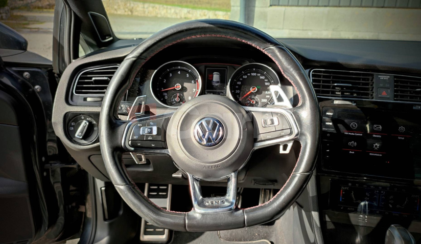 Volkswagen Golf 2.0 TSI BMT GTI Performance DSG EU6