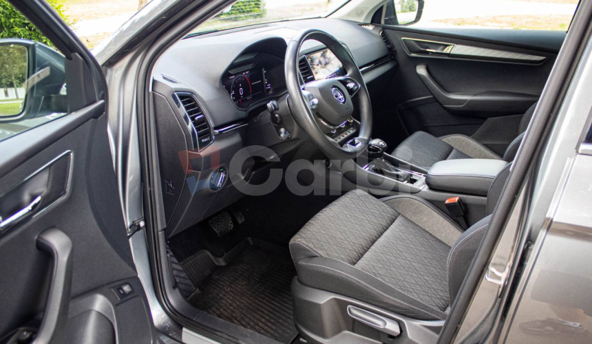 Škoda Karoq 2.0 TDI Style 4x4 DSG, Bohatá výbava