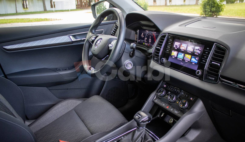 Škoda Karoq 2.0 TDI Style 4x4 DSG, Bohatá výbava