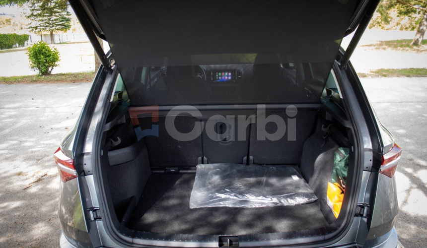 Škoda Karoq 2.0 TDI Style 4x4 DSG, Bohatá výbava