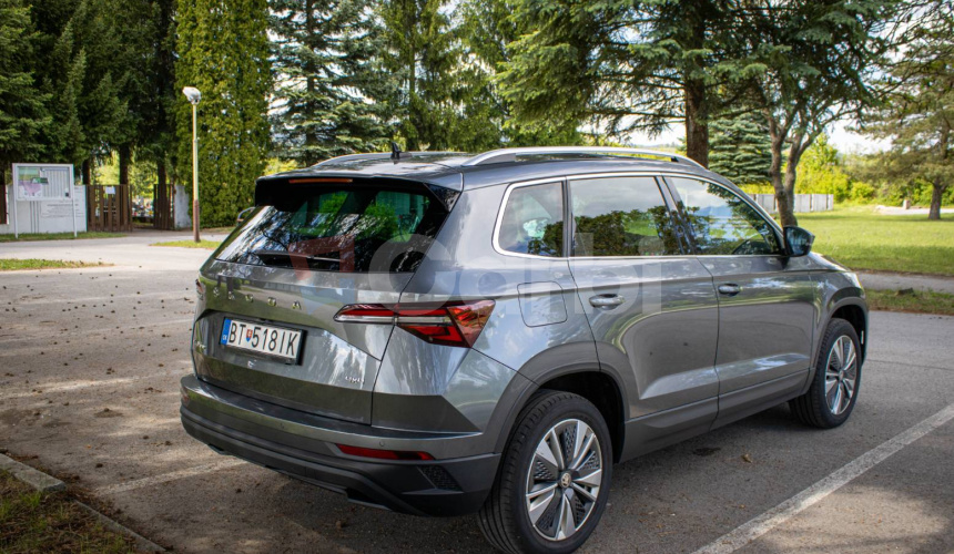 Škoda Karoq 2.0 TDI Style 4x4 DSG, Bohatá výbava