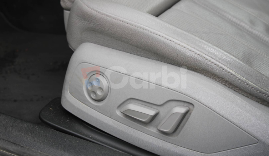 Audi A4 2.0 TDI 190k Design quattro S tronic