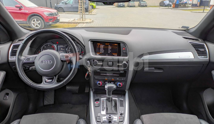 Audi Q5 2.0 TDI 190k S-Line quattro S tronic, 140kW, A7, 5d.