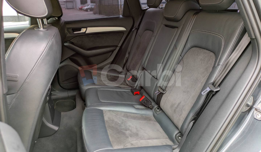 Audi Q5 2.0 TDI 190k S-Line quattro S tronic, 140kW, A7, 5d.