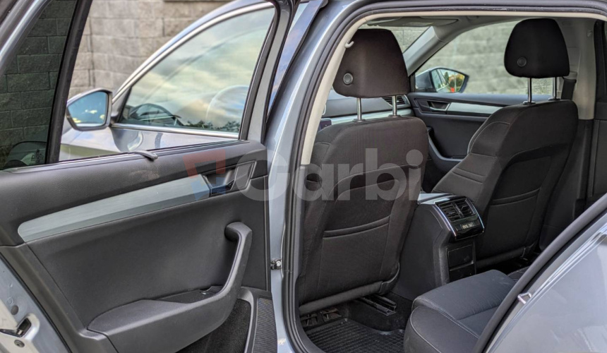 Škoda Superb Combi 2.0 TDI Ambition
